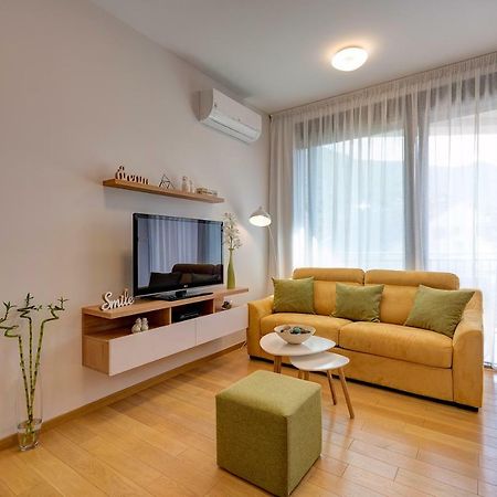 Appartement Sunray à Tivat Extérieur photo