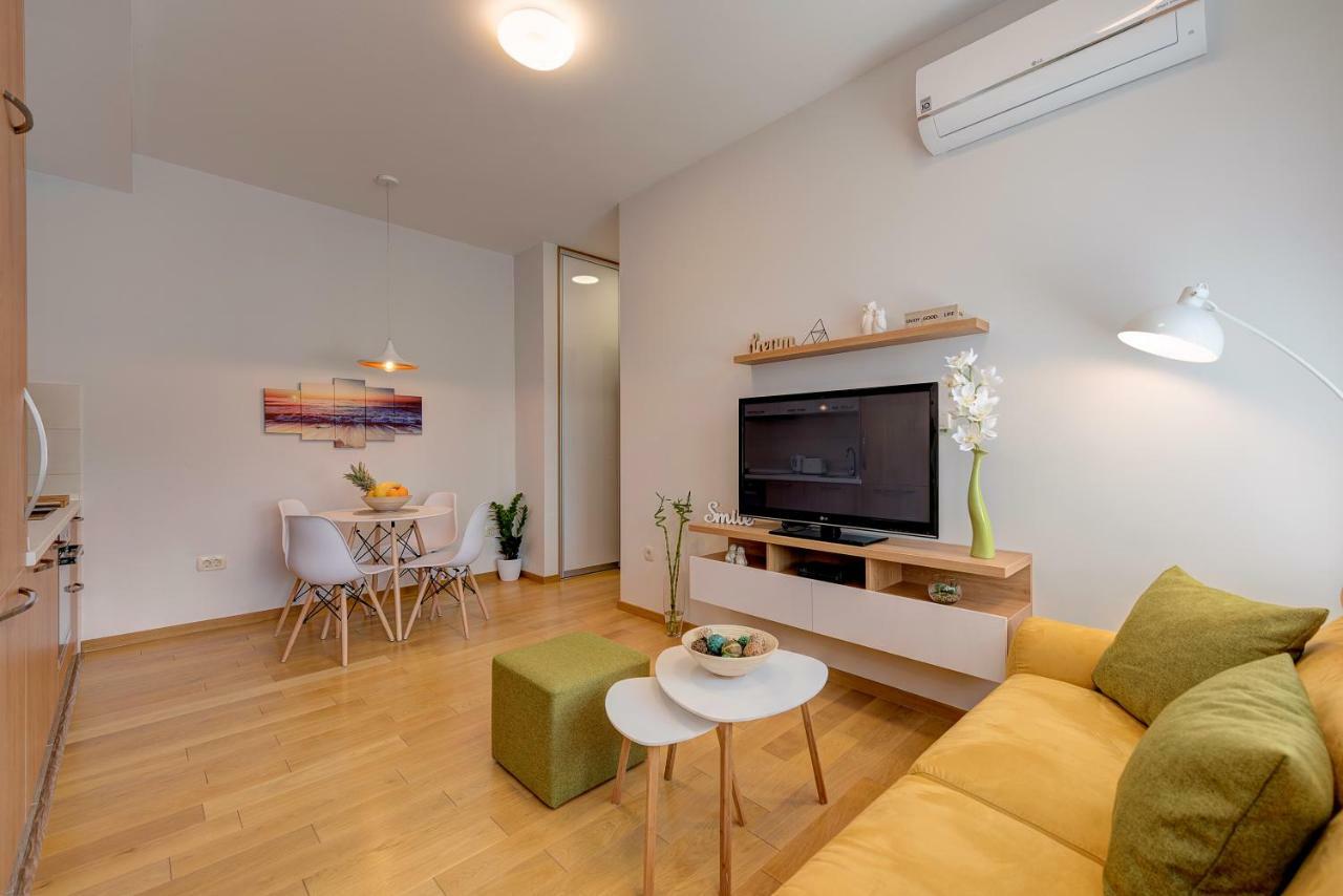Appartement Sunray à Tivat Extérieur photo