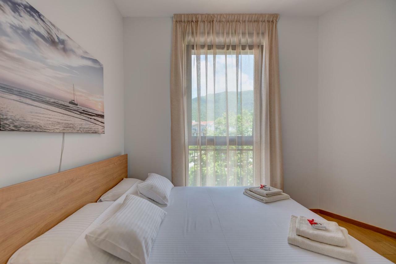 Appartement Sunray à Tivat Extérieur photo