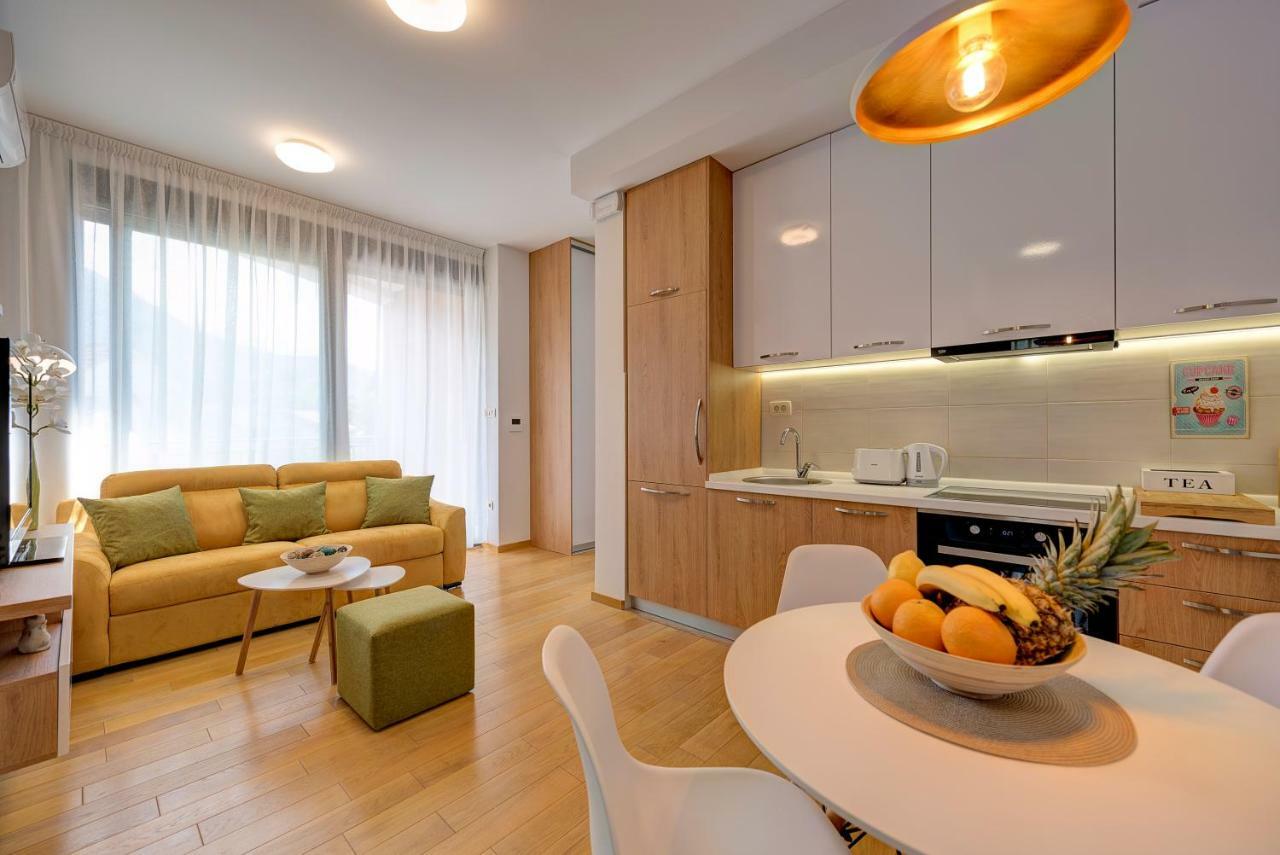 Appartement Sunray à Tivat Extérieur photo